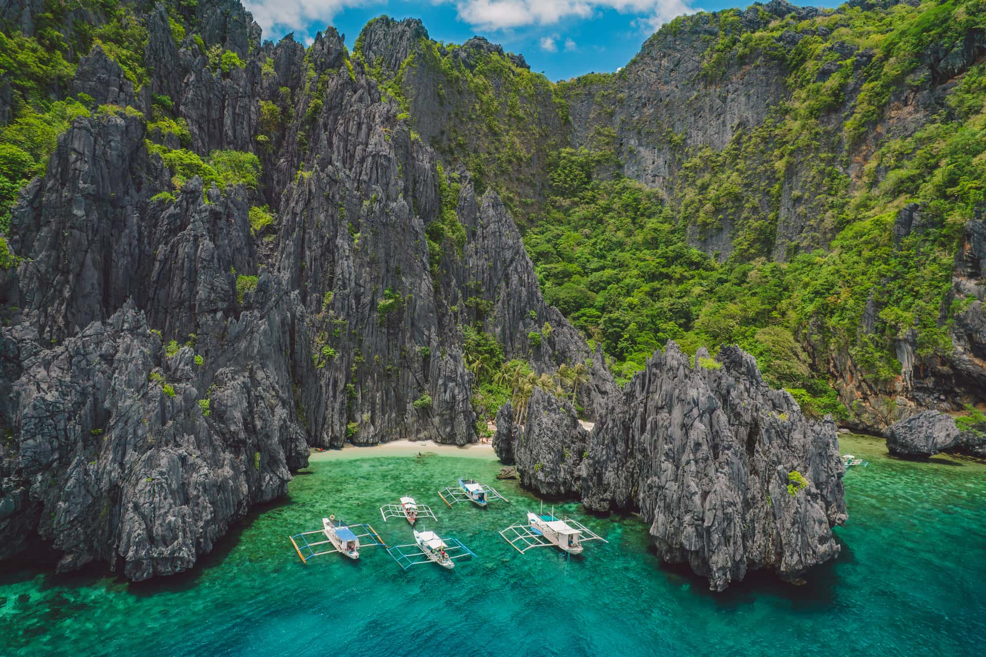 El Nido Island Hopping Tour in Philippines