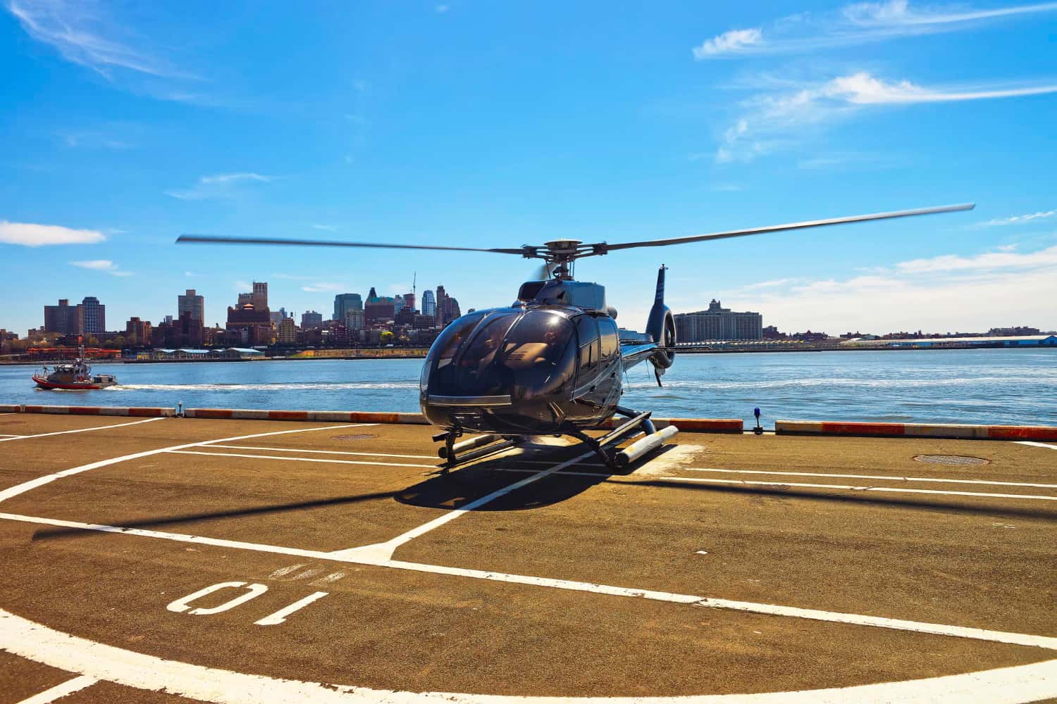 Helicopter ride from Manhattan in USA - United States