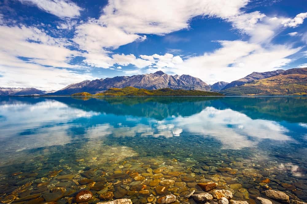 Lake Wakatipu in Australia - New Zealand