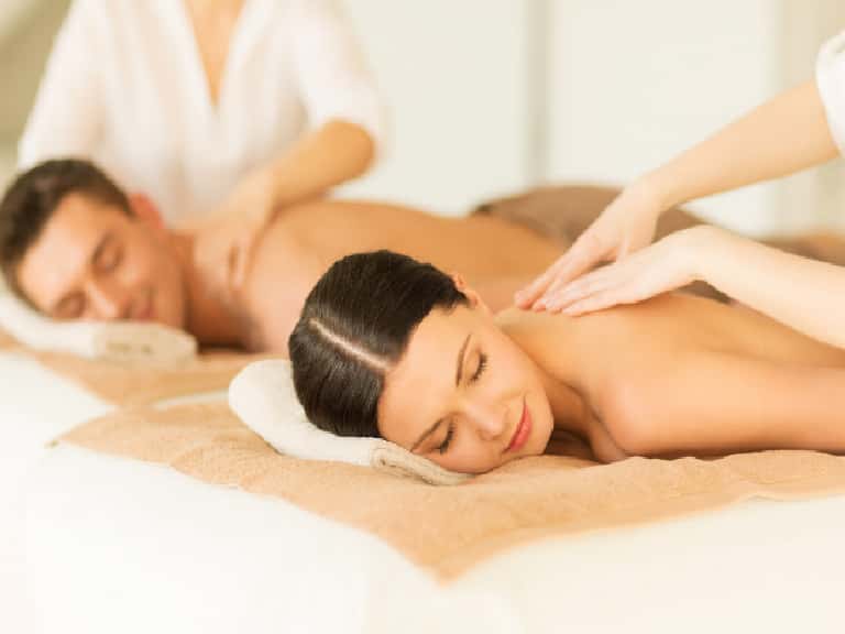 Pamper Yourself with a Romantic Massage in Maldives