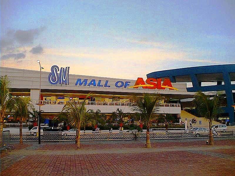 Shop Local at Manila in Philippines