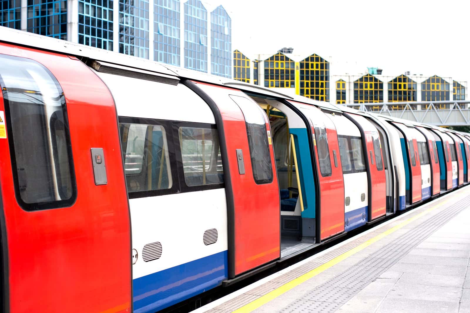 Travel on the London Metro in Europe Group Tours