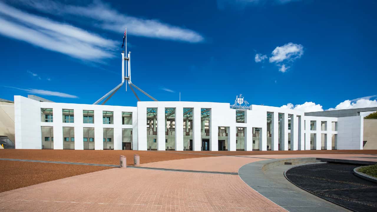 Canberra City Tour Day Trip in Australia