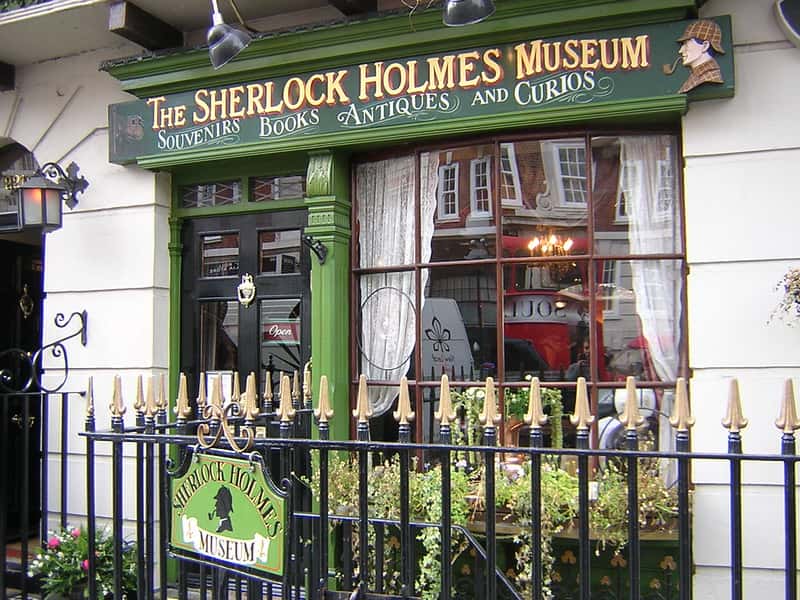 Step into Sherlock Home’s Apartment in Europe Group Tours