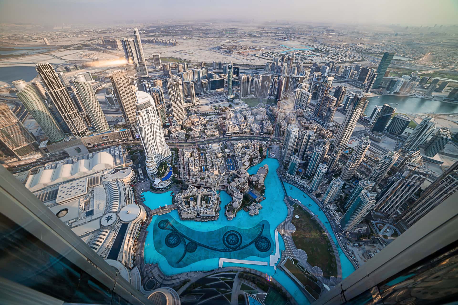 Visit The Top Of Burj Khalifa in UAE - Dubai