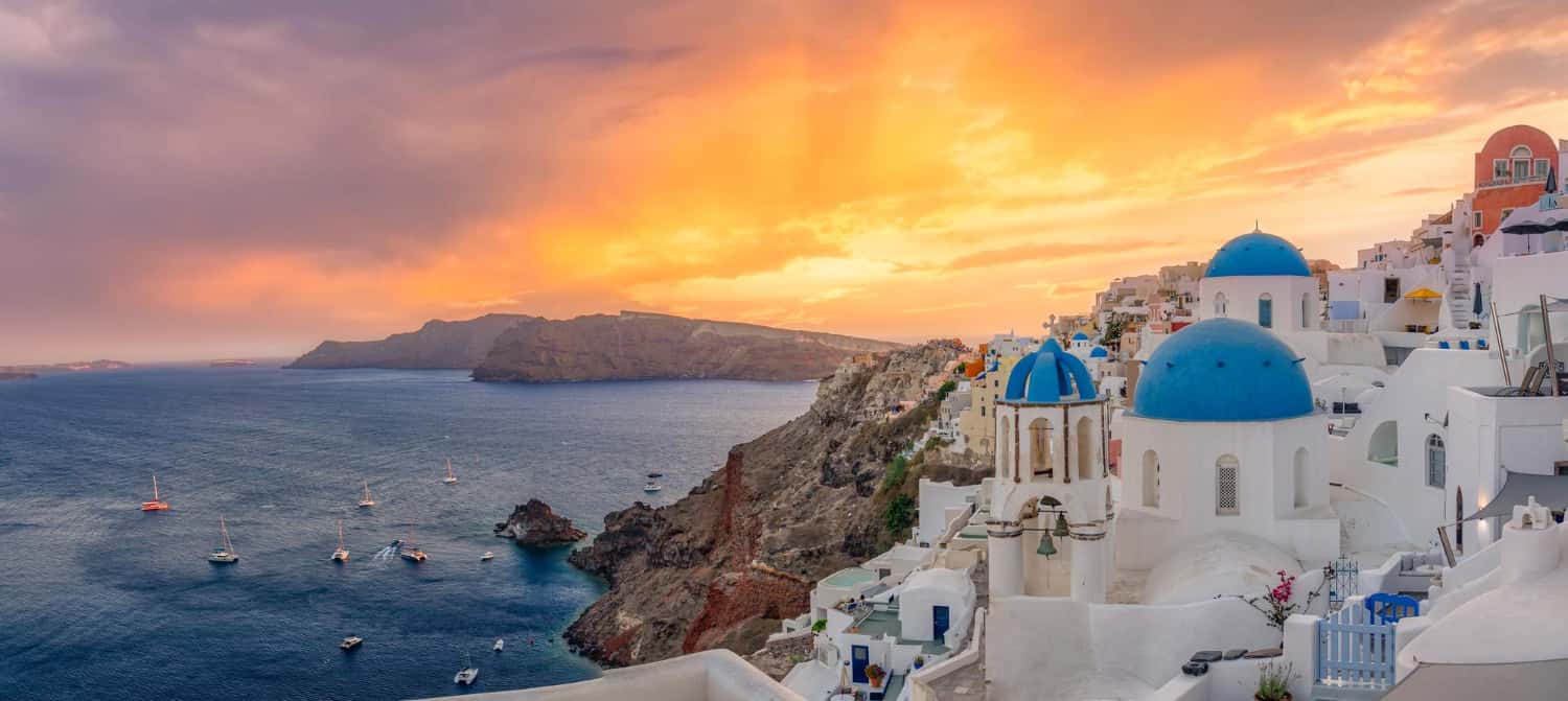 Santorini Day Tour With Sunset In Oia in Greece Honeymoon Tours