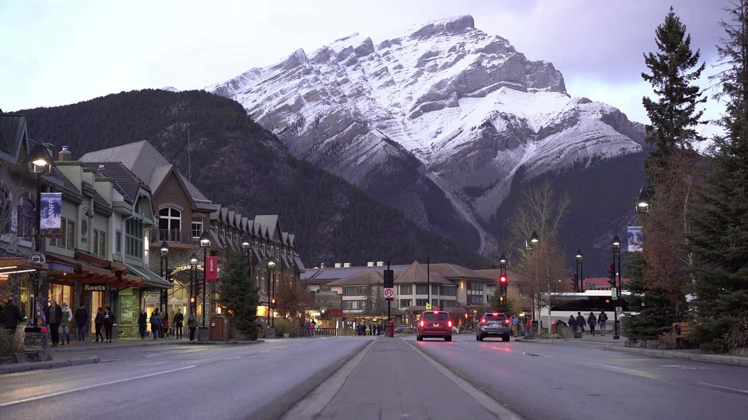 Jasper Town Tour in America & Canada Summer 2026 Tours