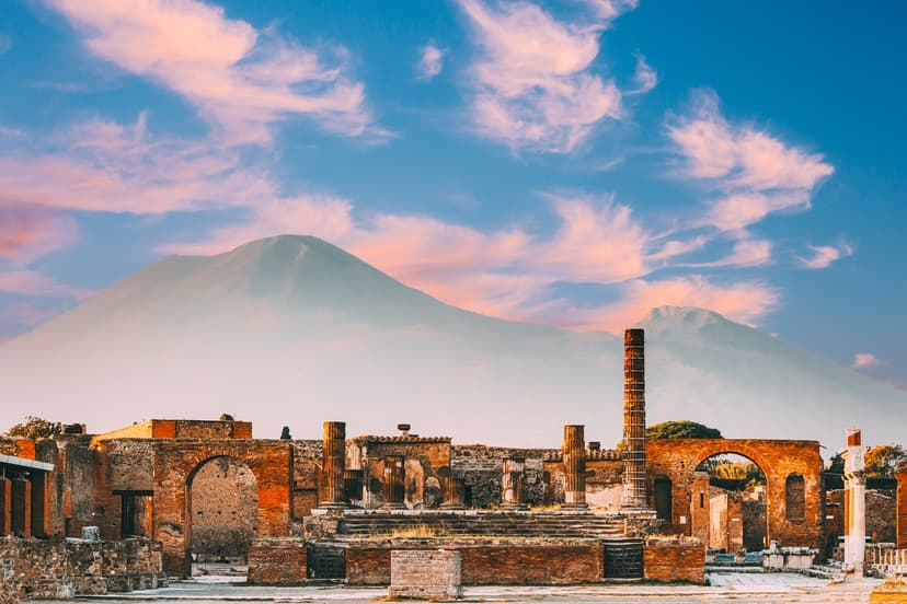 Pompeii and Capri Island Day Trip