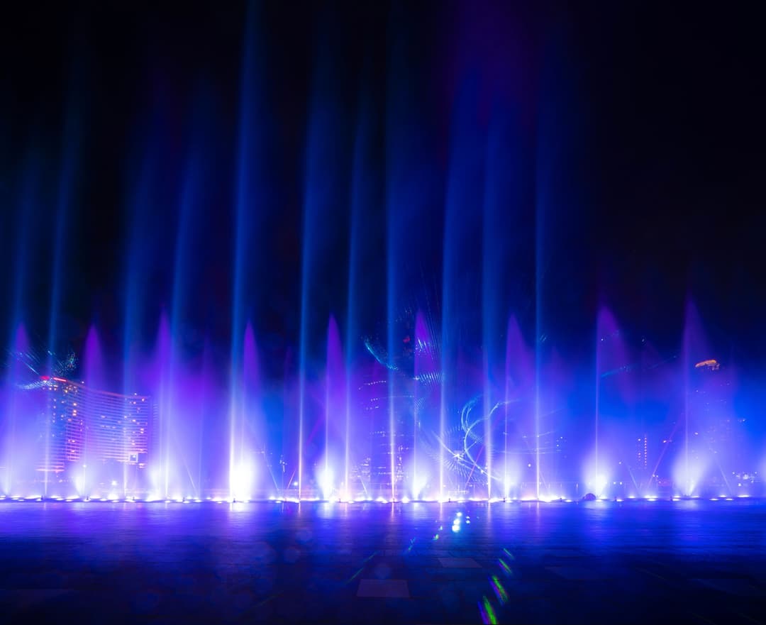Watch The World’s Largest Water Show